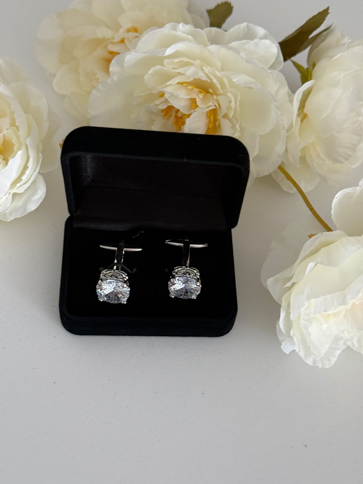 Luxury Men's Silver Tone Crystal Cufflinks