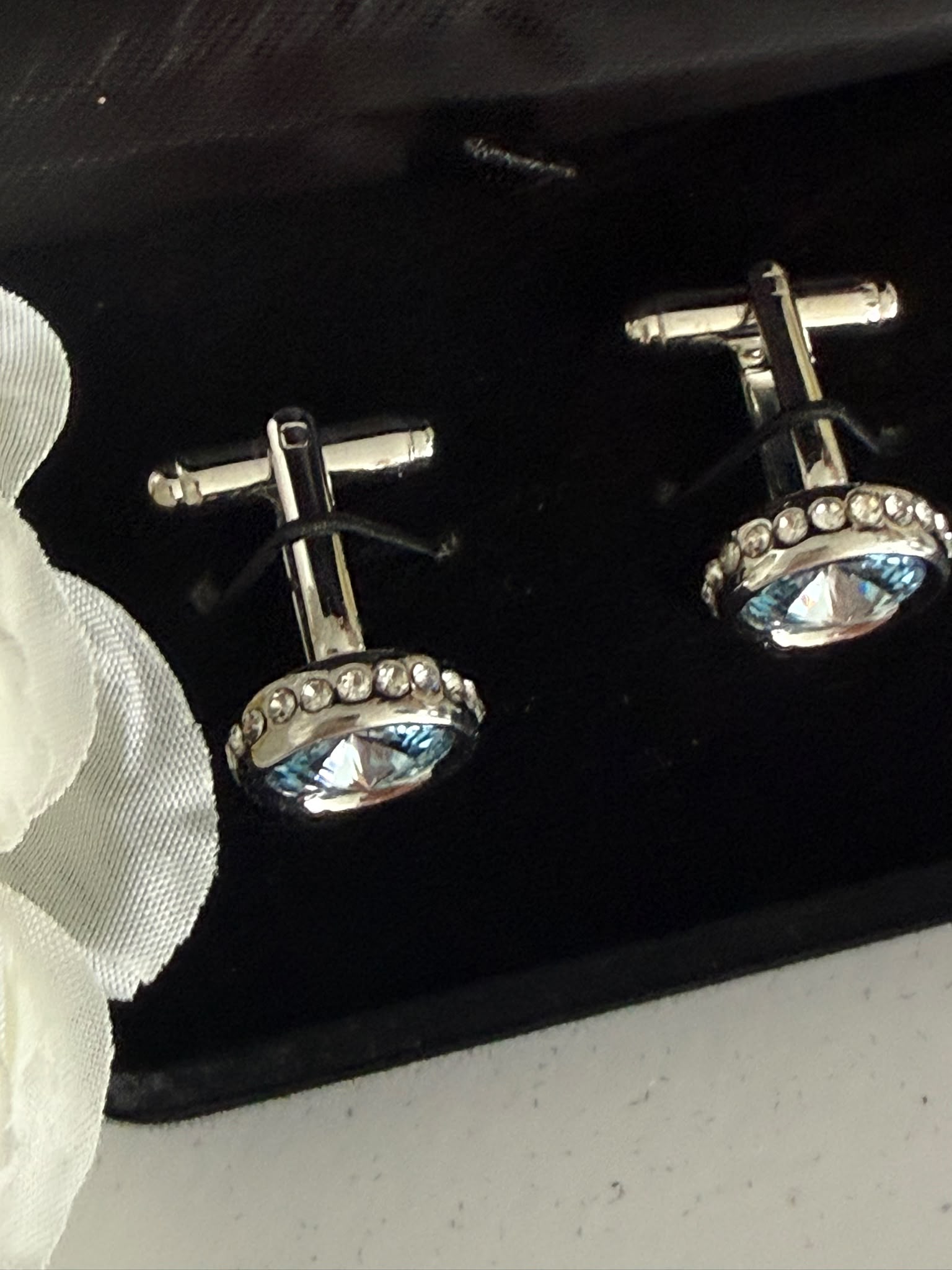 Luxury Silver Blue Crystal Cufflinks for Men