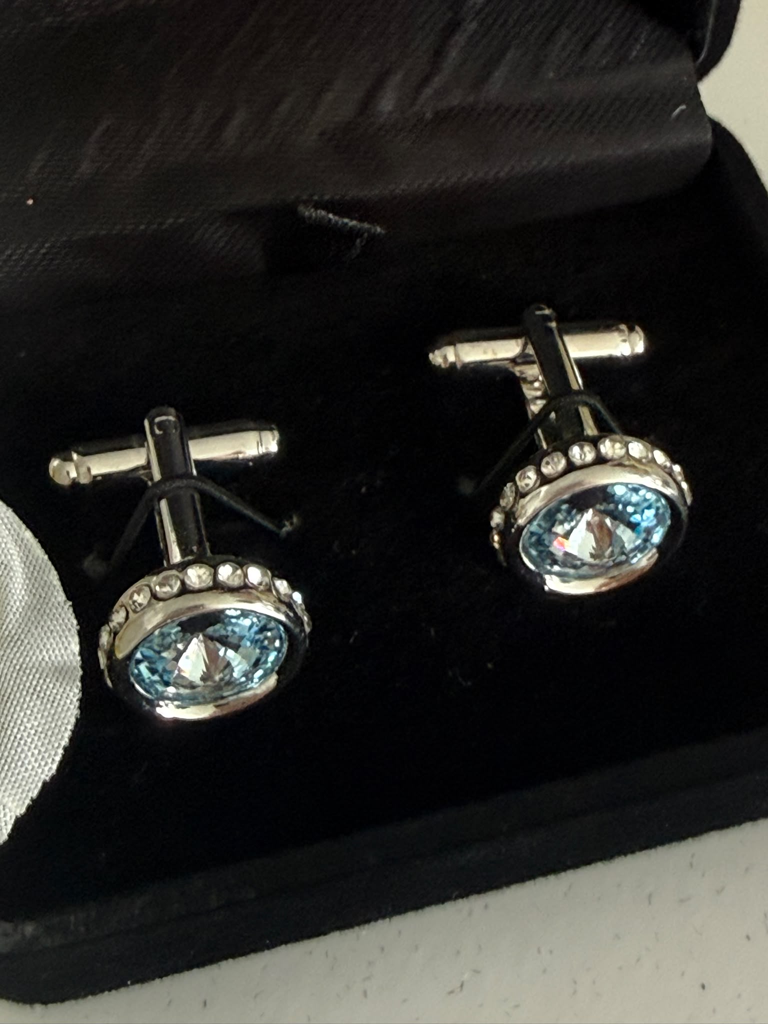 Luxury Silver Blue Crystal Cufflinks for Men