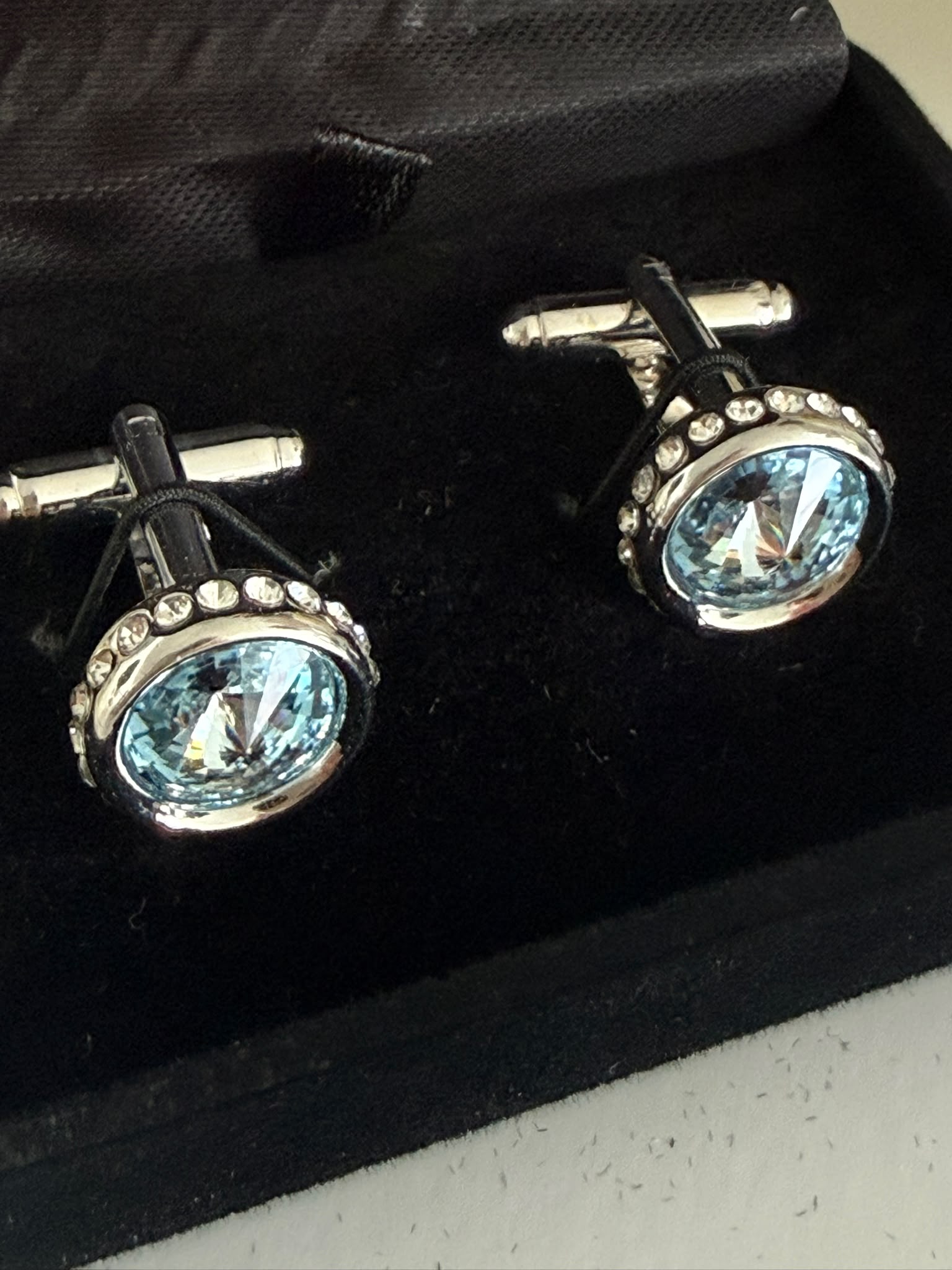 Luxury Silver Blue Crystal Cufflinks for Men