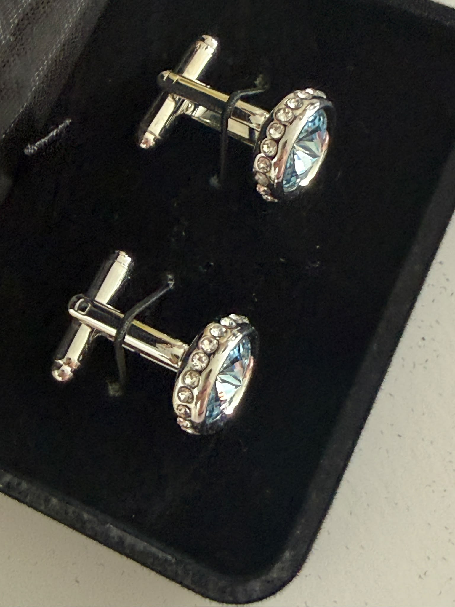 Luxury Silver Blue Crystal Cufflinks for Men