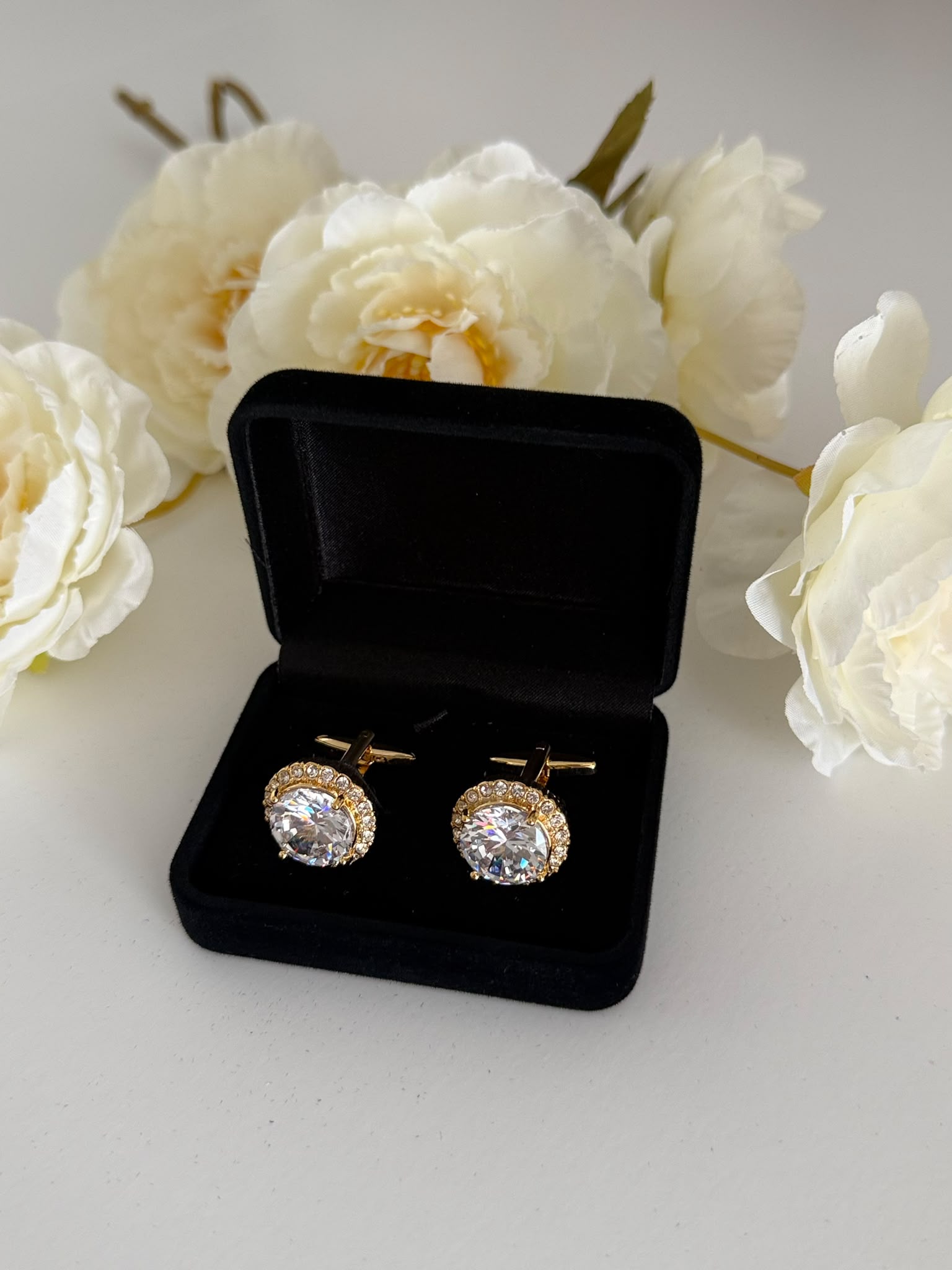 Luxury Golden Crystal Cufflinks for Men