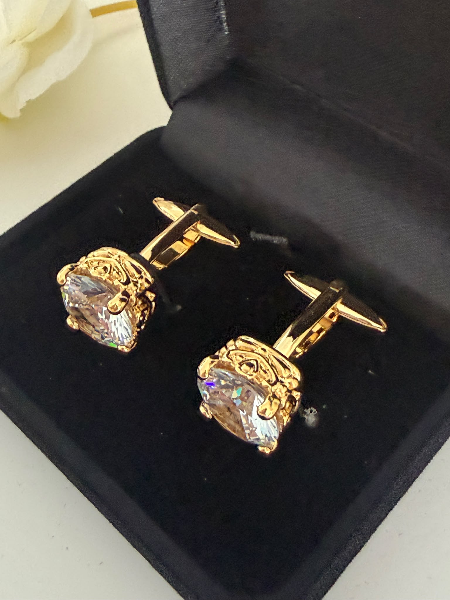 Luxury Golden Round Cubic Zirconia Cufflinks