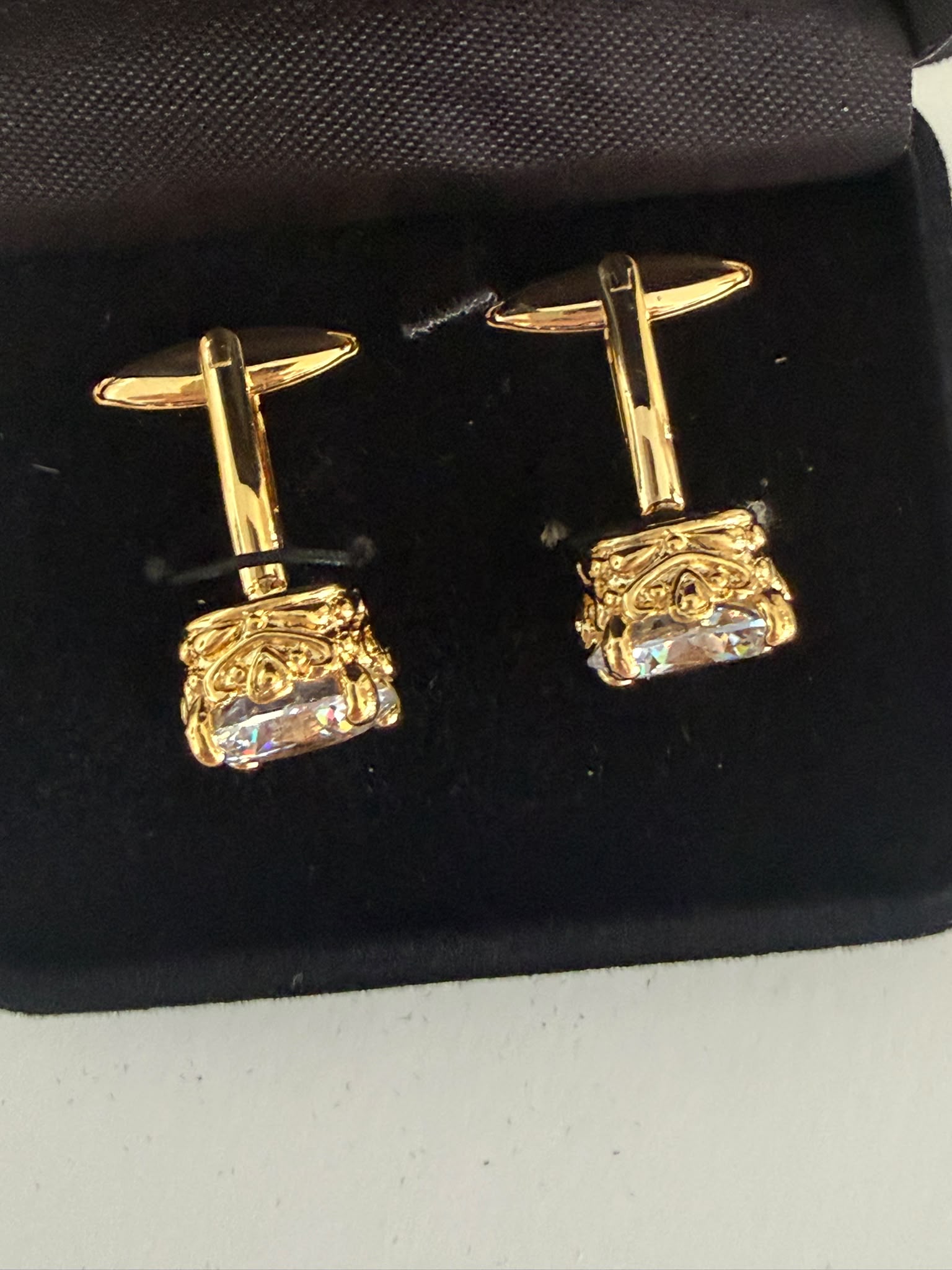 Luxury Golden Round Cubic Zirconia Cufflinks