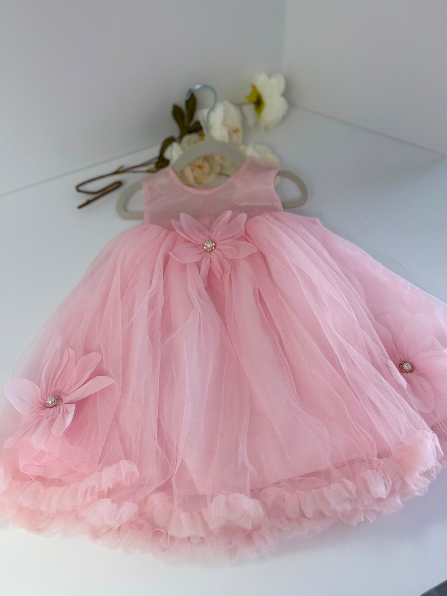 Luxury Pink Princess Dress with 3D Floral Appliqués