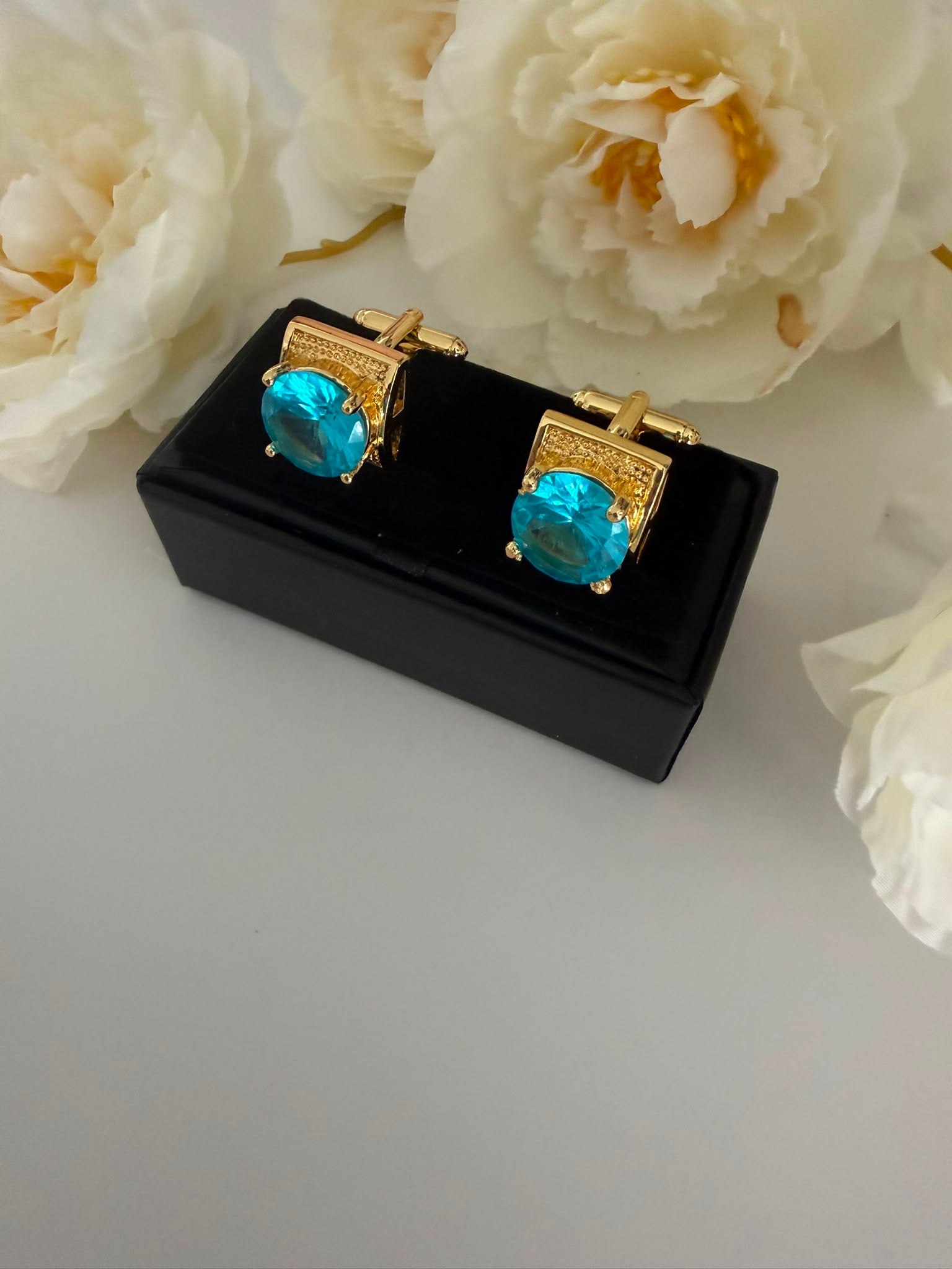 Luxury Golden Blue Crystal Cufflinks
