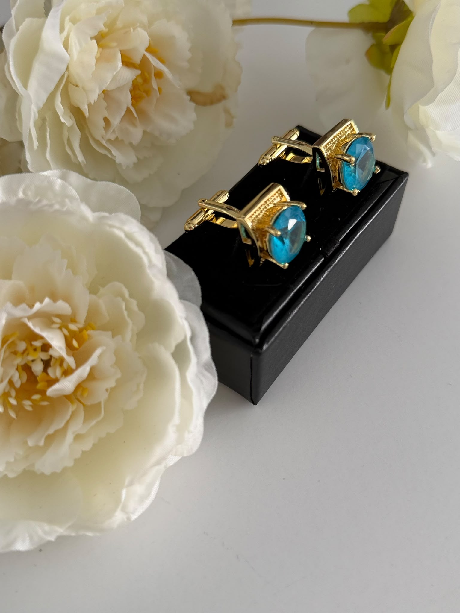 Luxury Golden Blue Crystal Cufflinks