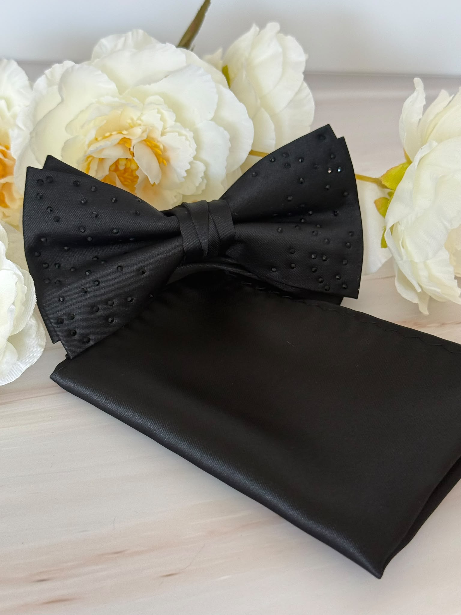 Black Rhinestone Bow Tie & Pocket Square Set
