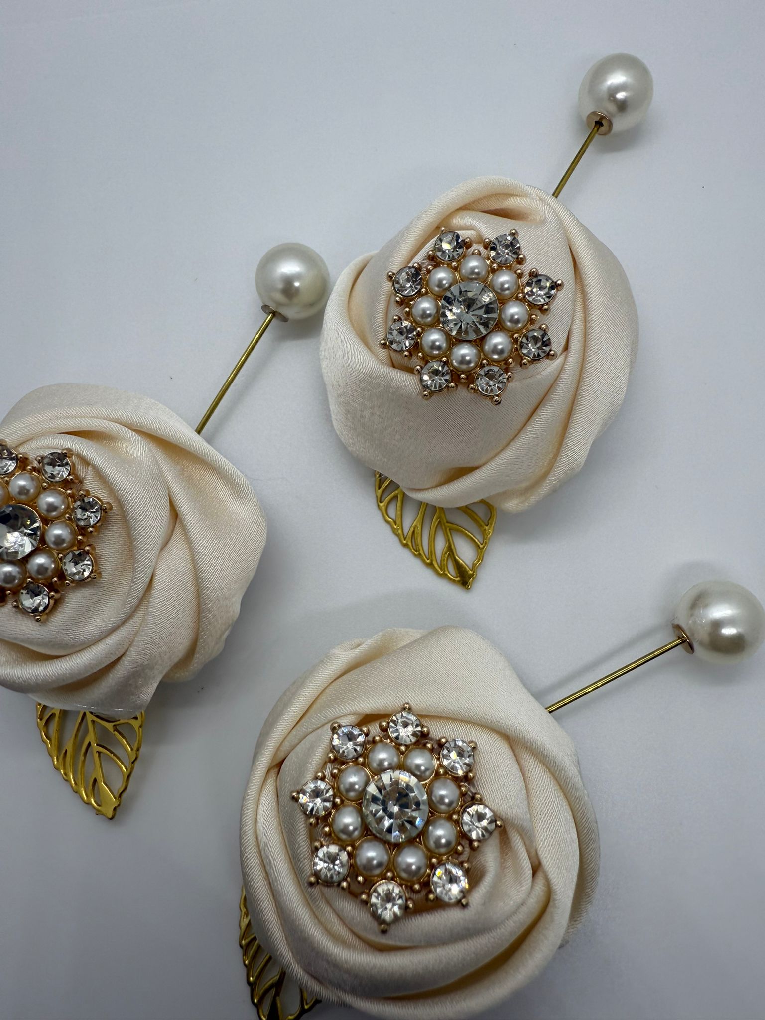 Ivory Pearl & Crystal Rose Pin Lapel